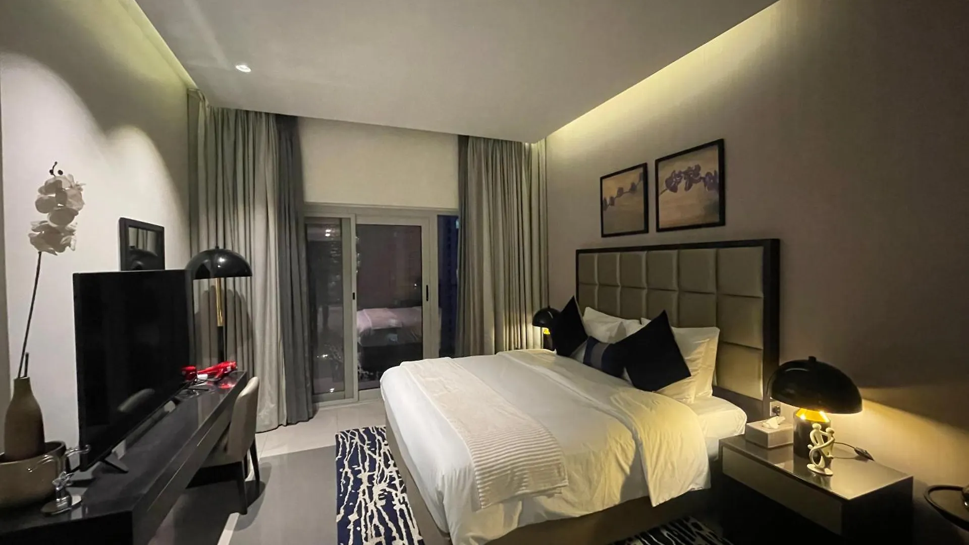 Manzar Holiday Homes Dubai Apartment